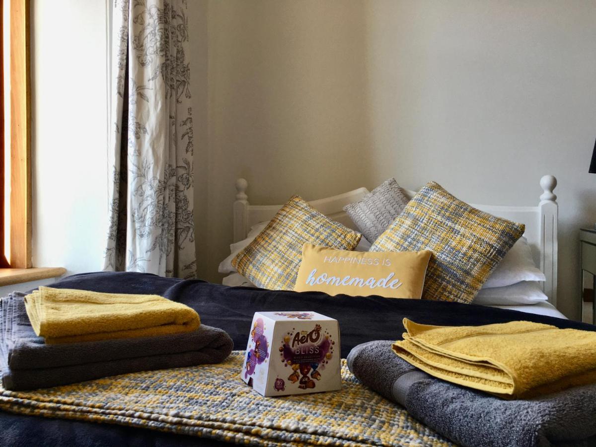Cosy 2 Bedroom Central Apartment - Free Parking, Free Wifi Aberdeen Exterior foto