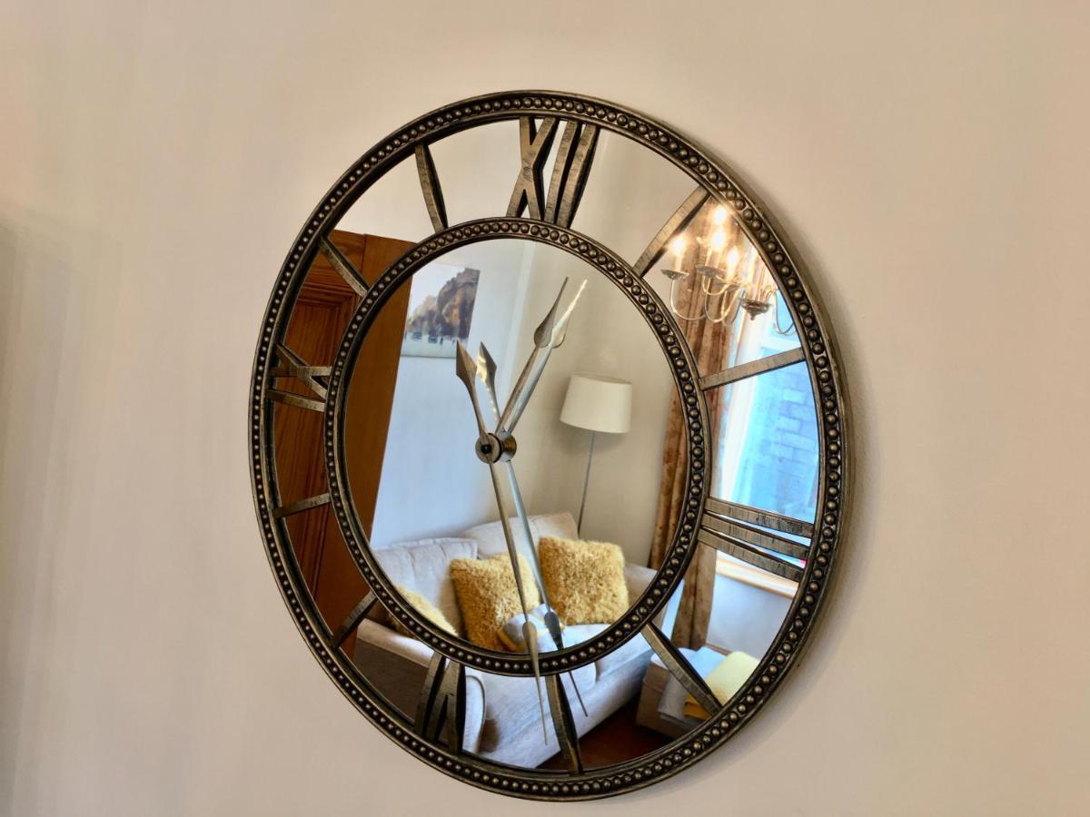 Cosy 2 Bedroom Central Apartment - Free Parking, Free Wifi Aberdeen Exterior foto